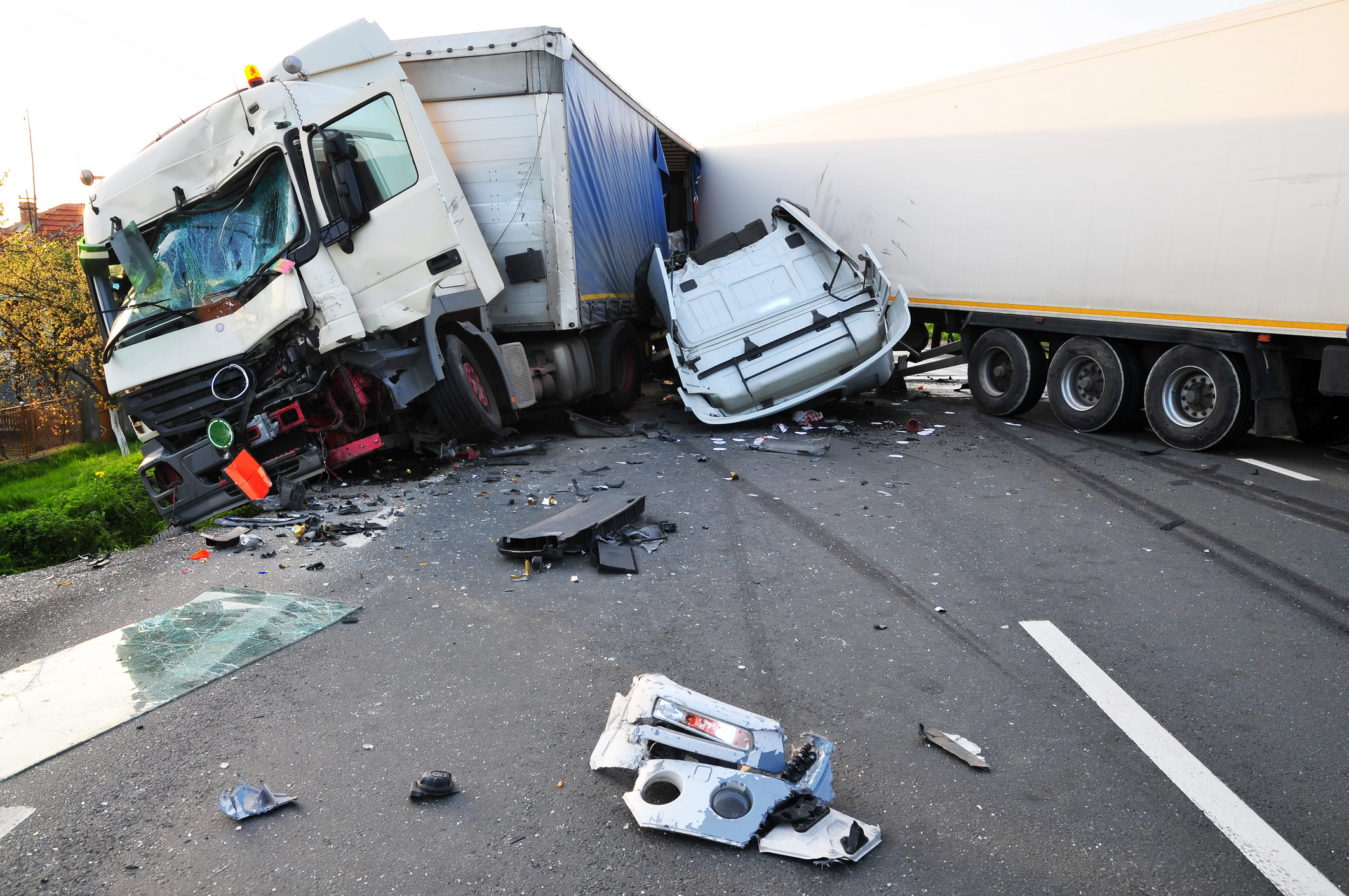 18 Wheeler Accident in USA: Causes, Consequences & Safety Measures